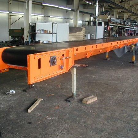 Abstreifer mit Kunststoffschneide im Unterbandbereich