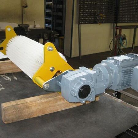 angetriebene Reinigungsbürste