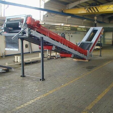 Vorkopfabstreifer mit 2 Komponentengummi